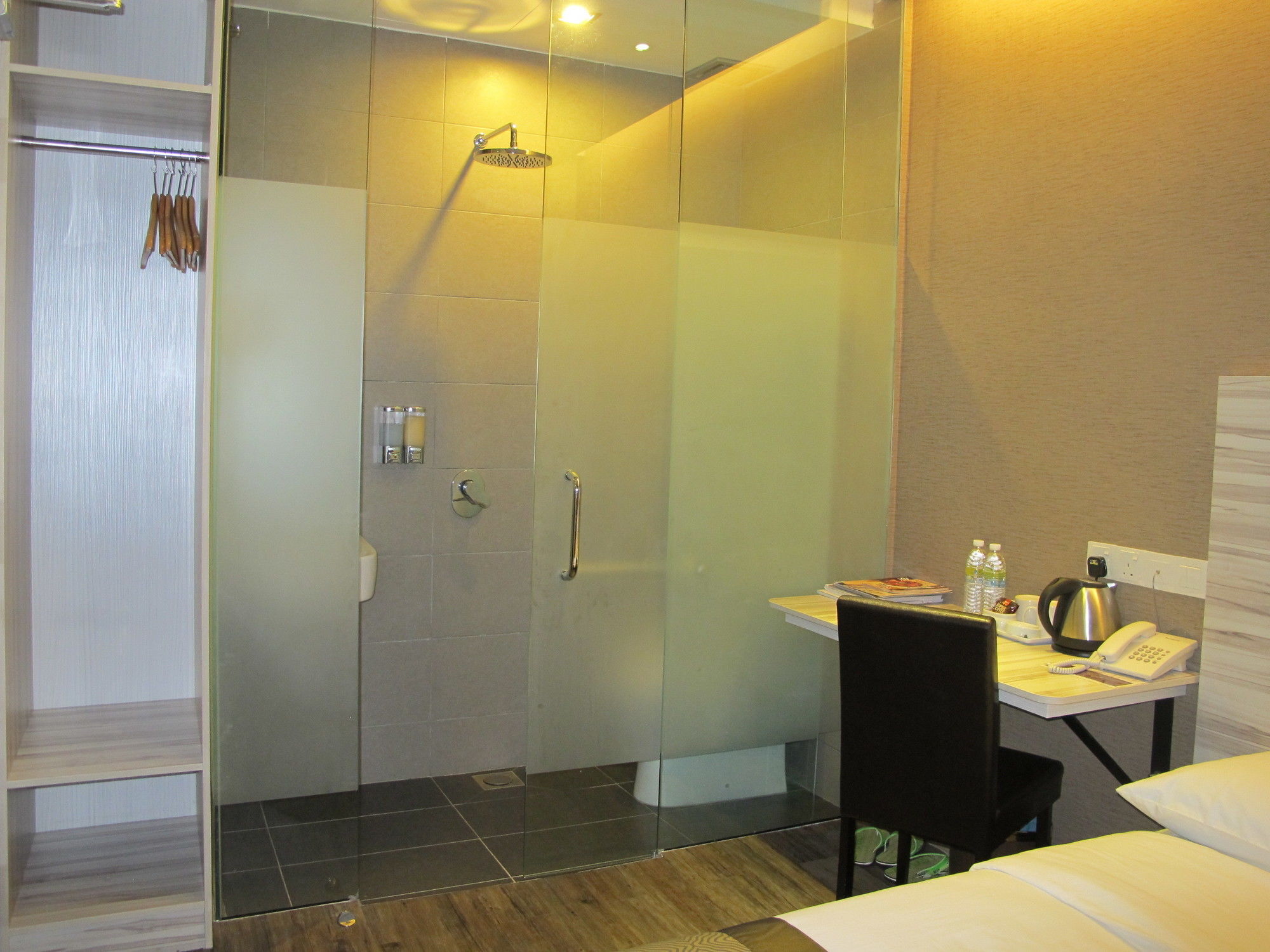 Hotel Austin Paradise - Taman Pulai Utama Skudai Exterior photo